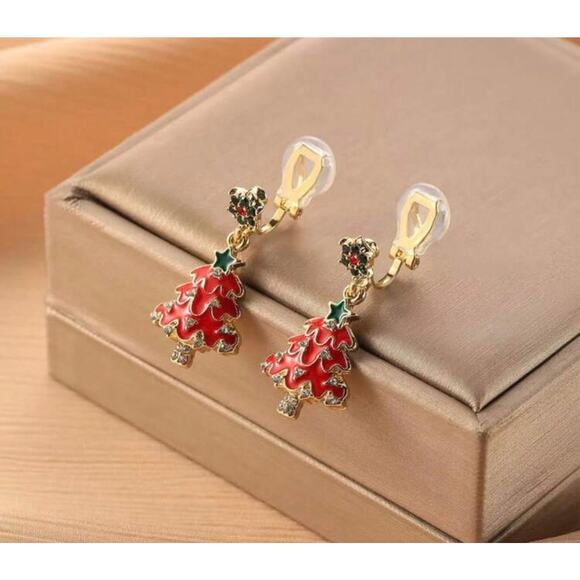 Clip on 1 1/4" gold, green and red multi colored Christmas Tree earrings - Picture 2 of 4
